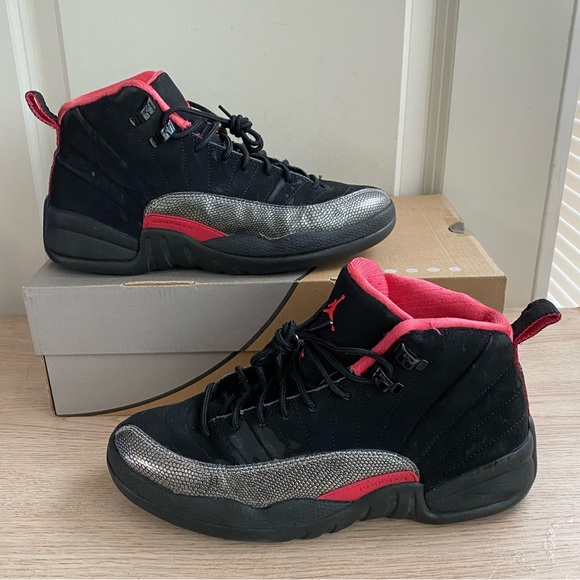 buy jordan retro 12